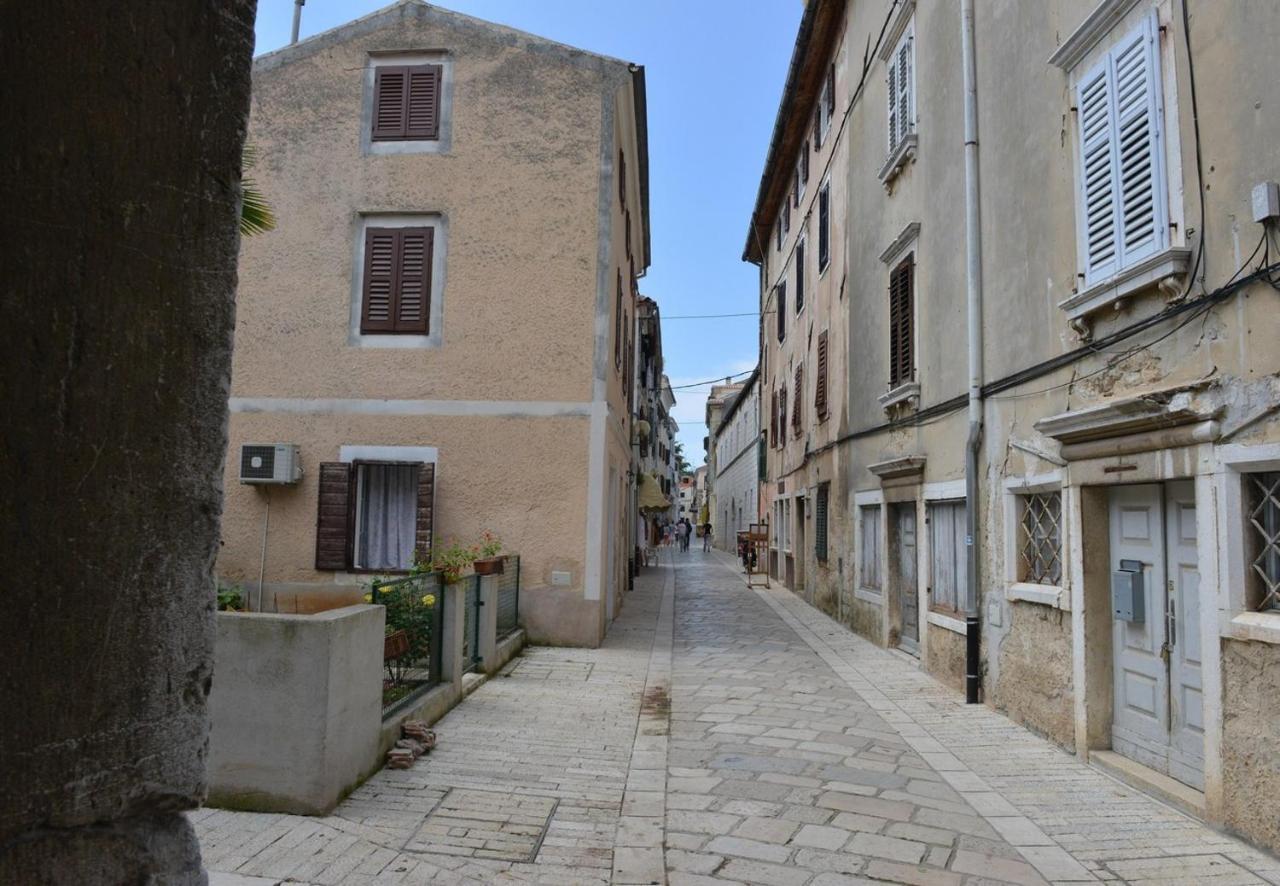 Apartment Andrea Old Town Poreč Exteriör bild